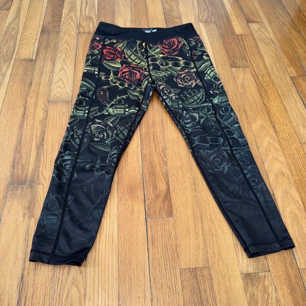 Constantly Varied Gear CVG Dressed to Kill Capri Leggings Size Small